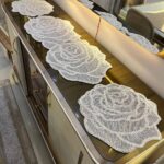 مفرش ورده ثلاثي متاح لون بيج