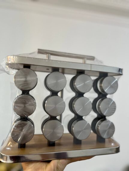 طقم بهارات مكون من 12 قطعه برطمان زجاج غطاء استالستيل +استاند مزيج بين الخشب والاستانلستيل